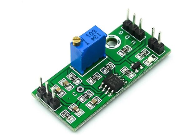 LM393 Voltage Comparator