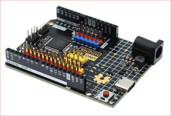 Uno R4 Minima-compatible