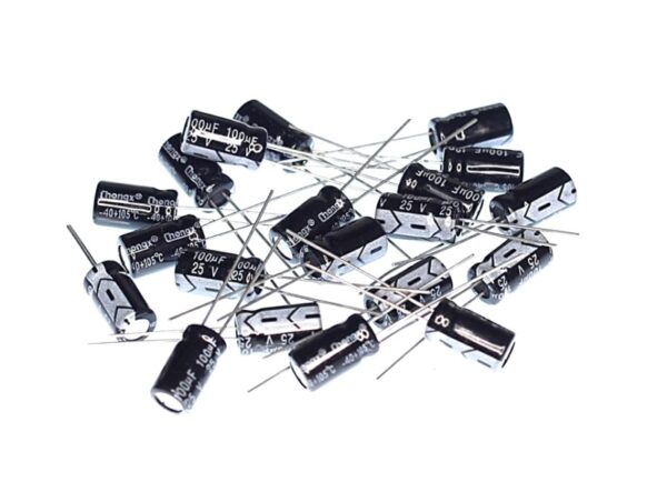 100uF 25V 20% 6x12mm Radial Electrolytic Capacitors